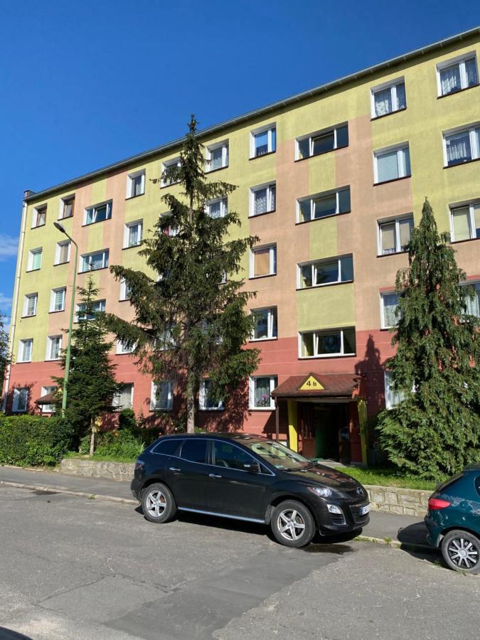 Apartament Oś. Złote 4B Dzierżoniów Buitenkant foto